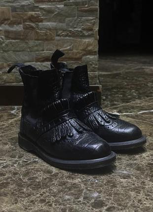 Сапоги “dr. martens”
