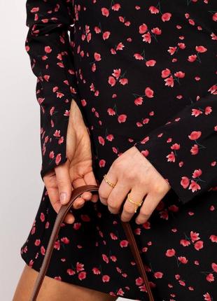 Ніжна повітряна сукня із затяжками коротке плаття супер софт з квітками4 фото