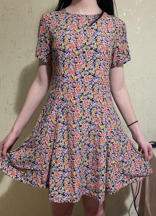 Летнее короткое платье с цветочным принтом new look