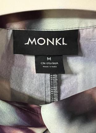 Атласное оверсайз платье рубашка monki 10