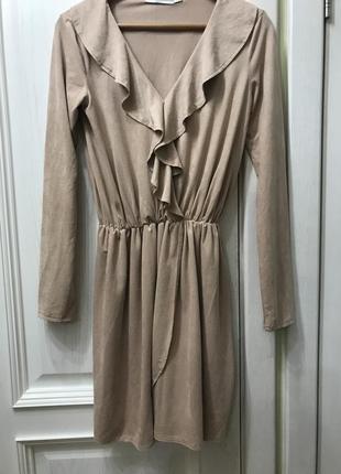 Сукня бежева