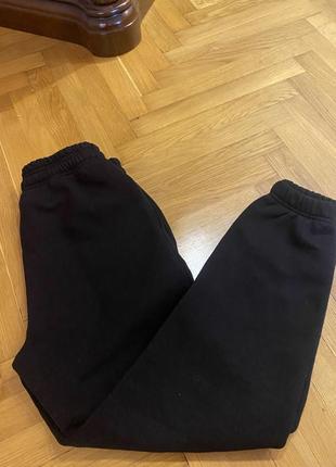 Черные спортивные штаны2 фото