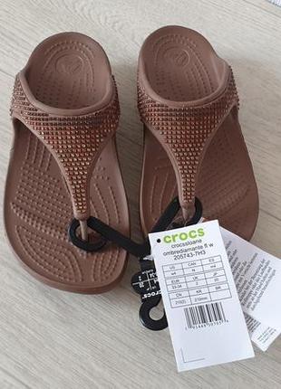 Crocs слоун ombre diamante flip в'єтнамки w4 33-34