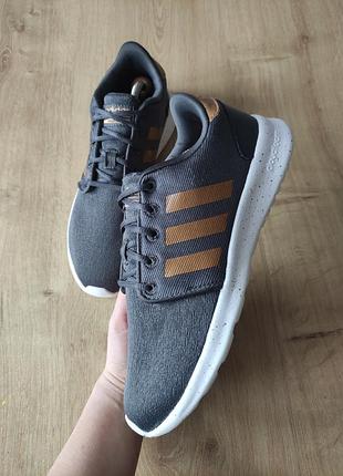 Крутые женские фирменные кроссовки adidas , р.39,5 , оригинал.