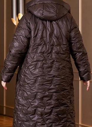 Пальто женское стеганое длинное, теплое, с капюшоном, батал, большие размеры, шоколадное4 фото