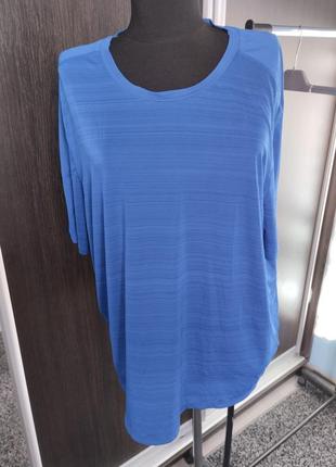 Футболка спортивна