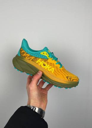 Мужские кроссовки зеленые с желтым в стиле hoka challenger atr 71 фото