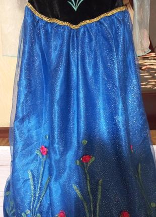 Карнавальный костюм принцесса анна с frozen5 фото