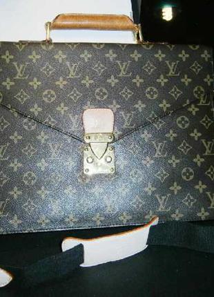 Rare monogram conseiller briefcase + new sholder strap