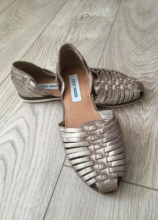 Кожаные золотые босоножки steve madden p.37.5-38