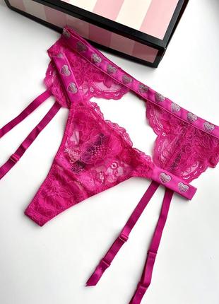 Трусики и пояс для чулок с камушками victoria’s secret