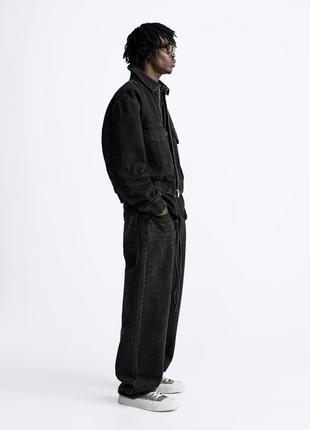 Укороченная джинсовая черная куртка вареная мужская zara new3 фото