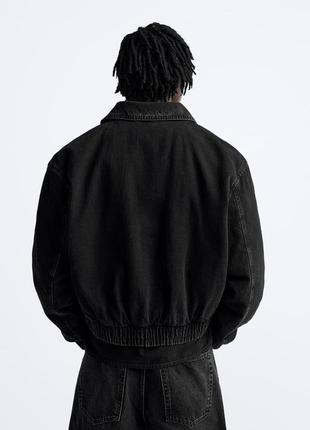 Укороченная джинсовая черная куртка вареная мужская zara new4 фото