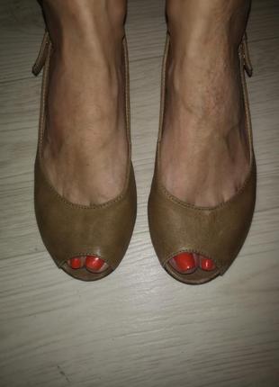 Шкіряні сандалі босоніжки belmondo італія2 фото