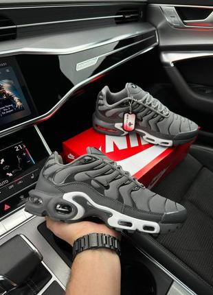adidas nmd r1 glitch solid grey white