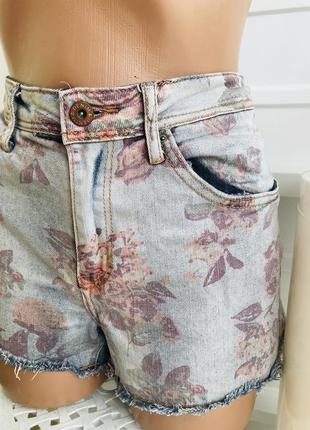 Классные джинсовые брендовые шорты в цветочный принт 🌸5 фото