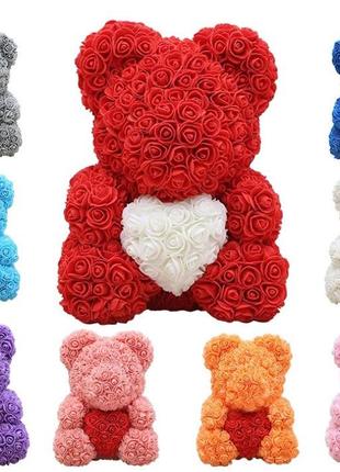 Ведмедик з троянд сірий з червоним серцем 35 см в подарунковій упаковці.3 фото
