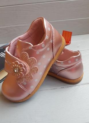 Лаковые деми туфли для девочки с супинатором р.22, 23, 25, 261 фото