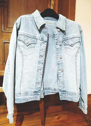 Джинсовая куртка , джинсовка, джинсовый пиджак