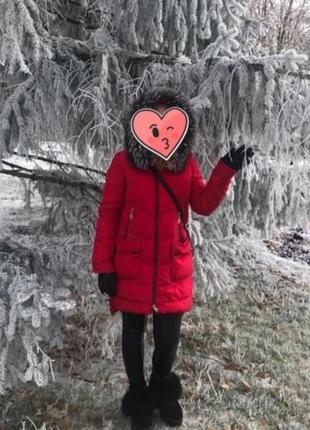 Качественный, теплый пуховик, куртка, парка с натуральным мехом чернобурки2 фото