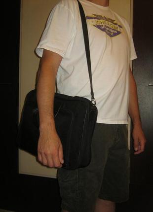 Фірмова (номер) сумка портфель шкіряна обробка в ідеалі2 фото