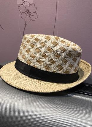 Шляпа соломенная унисекс с короткими полями2 фото