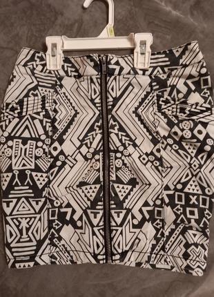 Юбка с карманами