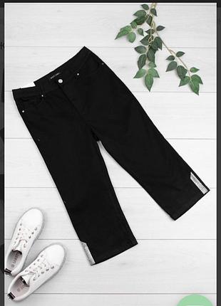 Стильные черные джинсовые шорты бриджи капри со стразами большой размер батал