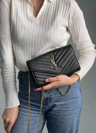 Женская сумка yves saint laurent cassandre matelasse chain wallet in grain de poudre premium6 фото