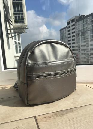 Рюкзак, портфель