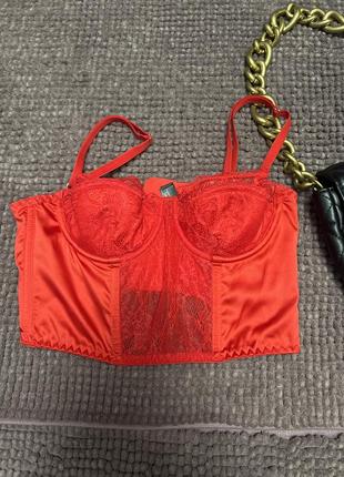 Топ з кісточками