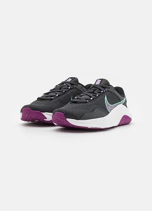 Кроссовки nike legend essential 3