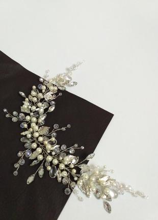 Веточка в прическу из бусин
