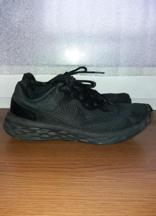 Кросівки nike. розмір 35-36