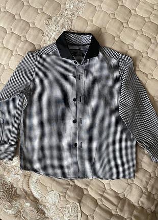 Рубашка для мальчика от бренда next по бирке 3 года