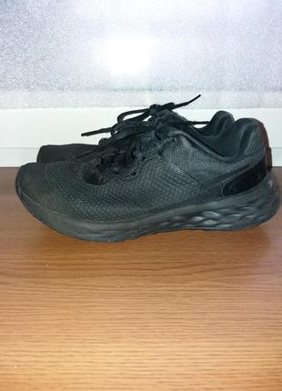 Кросівки nike. розмір 35-36