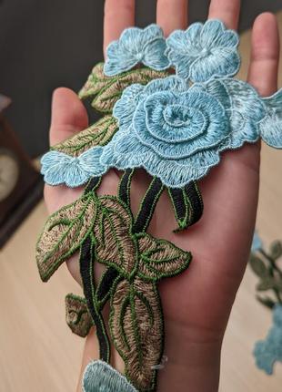 Квіти нашивки аплікація вишивка накладки бирка на одяг блакитні троянди прикраса емблема4 фото