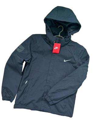 Чоловіча куртка nike,вітровка