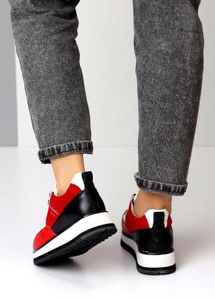 Стильные женские кроссовки, натуральные в красном цвете, легкая модель на шнурках 36,37,38,39,40,415 фото