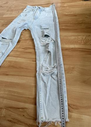 Джинси stradivarius білі рвані джинси з дірками5 фото