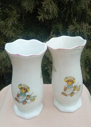 Продам двн фарфоровые винтажные вазы с мишками.англия1 фото