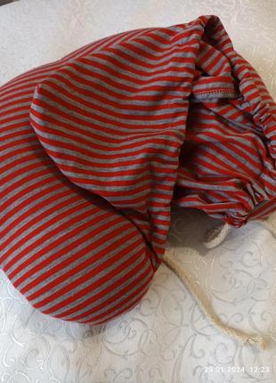 Дорожная подушка для шеи с капюшоном6 фото