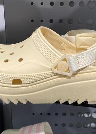 Крокс классик хайкер клог платформа ванила беж crocs hiker xscape clog vanilla baige5 фото