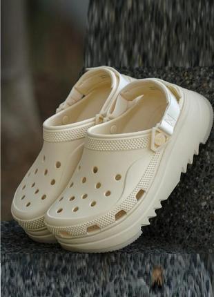 Крокс классик хайкер клог платформа ванила беж crocs hiker xscape clog vanilla baige