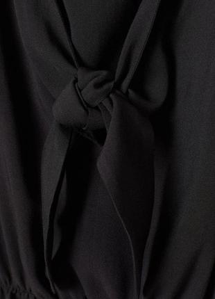 Легкое черное мини платье с завязкой узлом глубокое декольте треугольный v вырез h&amp;m3 фото