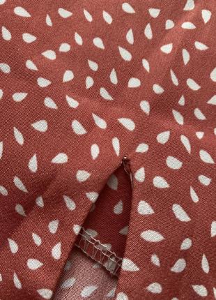 Стильная короткая юбка с разрезом распоркой shein 34/xs7 фото