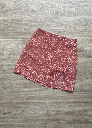 Стильная короткая юбка с разрезом распоркой shein 34/xs2 фото