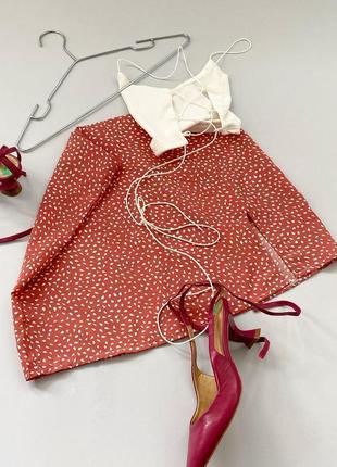 Стильная короткая юбка с разрезом распоркой shein 34/xs8 фото