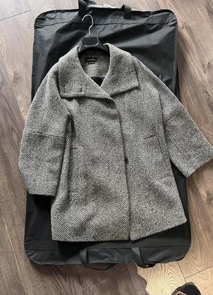 Пальто massimo dutti