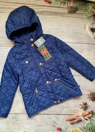 Красивая стеганная курточка на девочку